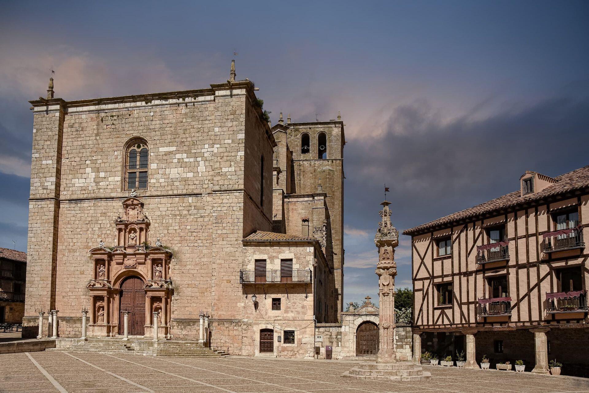 Plaza Mayor de Peñaranda de Duero